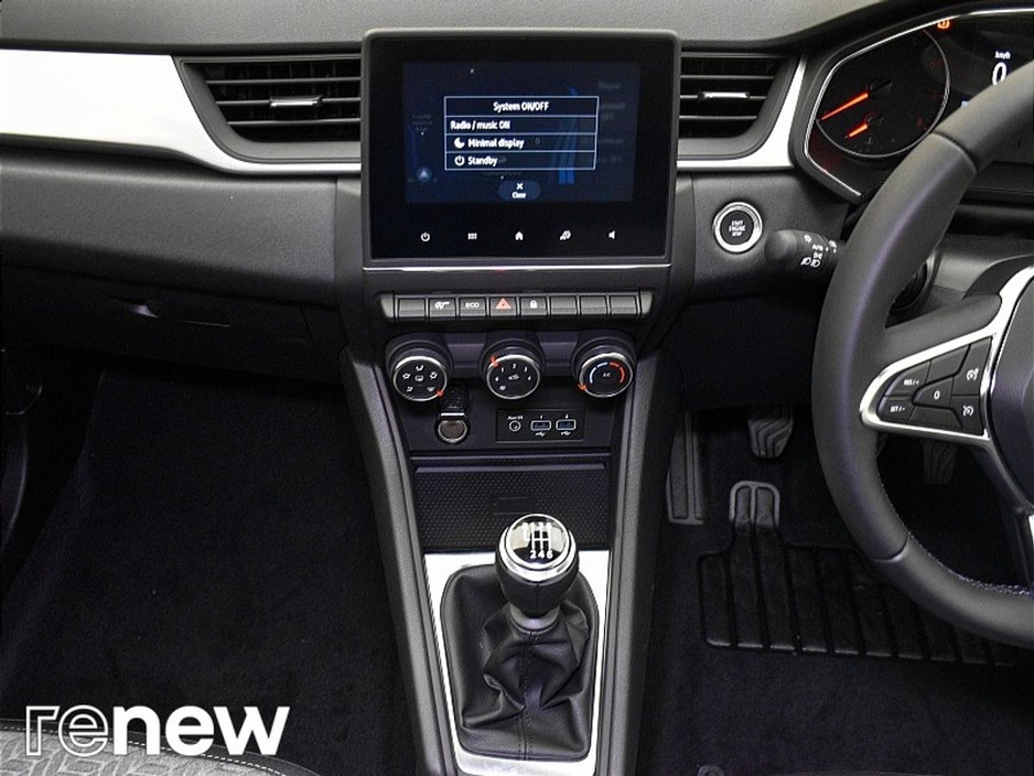 2022 Renault Captur - image 21