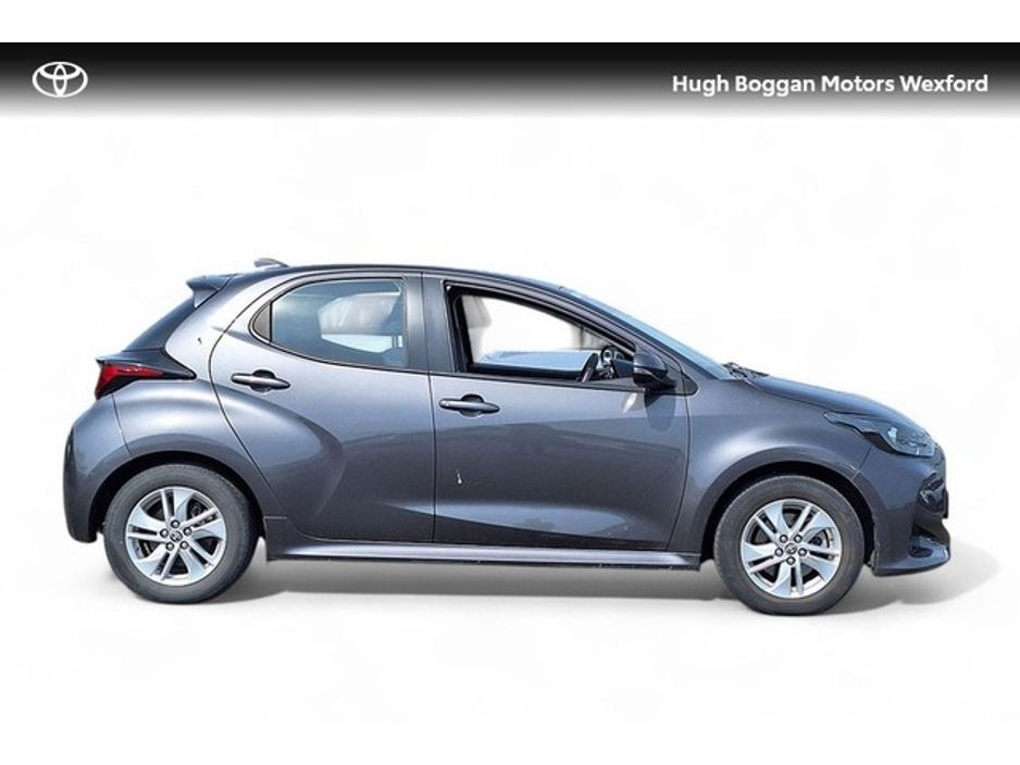 2022 Toyota Yaris HYBRID LUNA, IRISH CAR, FULL HISTORY! €19,995