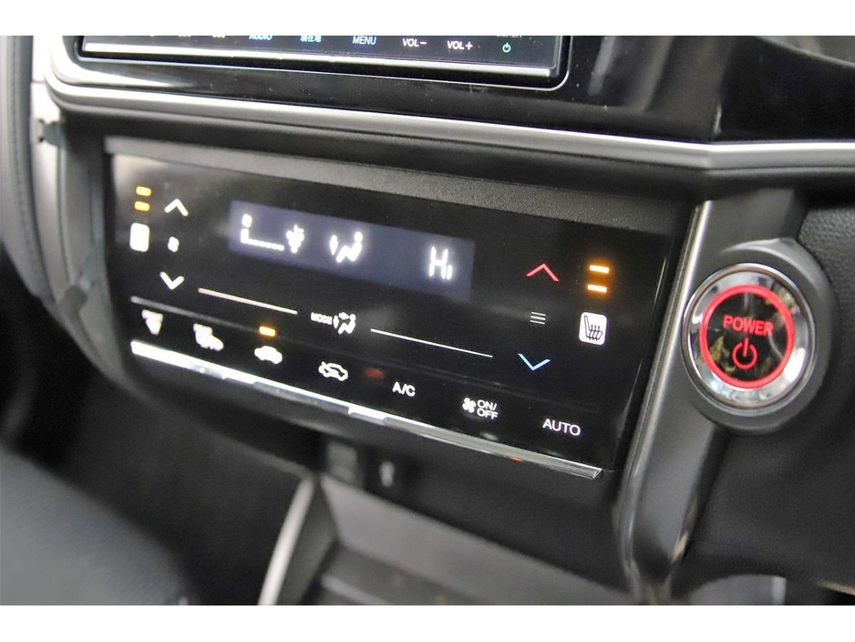 2017 Honda Grace 1.5 HYBRID 4DR *HALF LEATHER*9"ANDROID CAR PLAYER*REVERSE CAM* €15,480