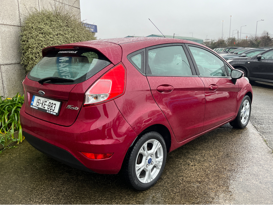 2015 Ford Fiesta ZETEC 1.2 PETROL €8,950