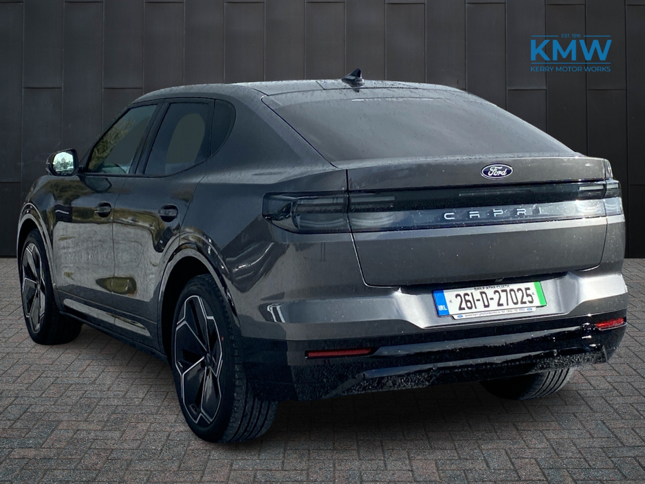 2026 Ford Capri - image 3