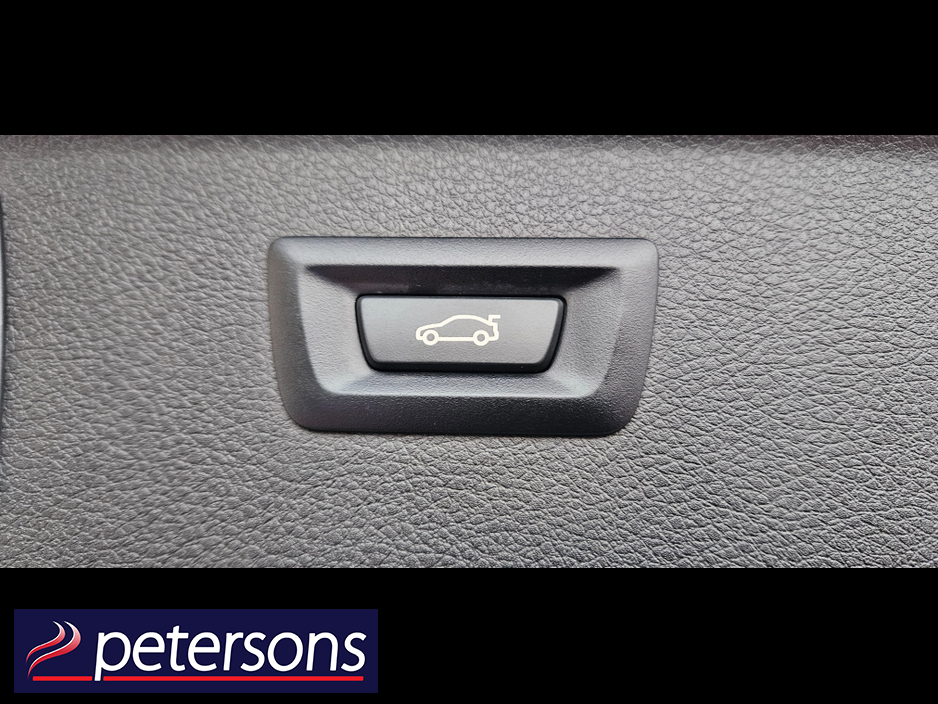 2018 BMW 2 Series - image 9