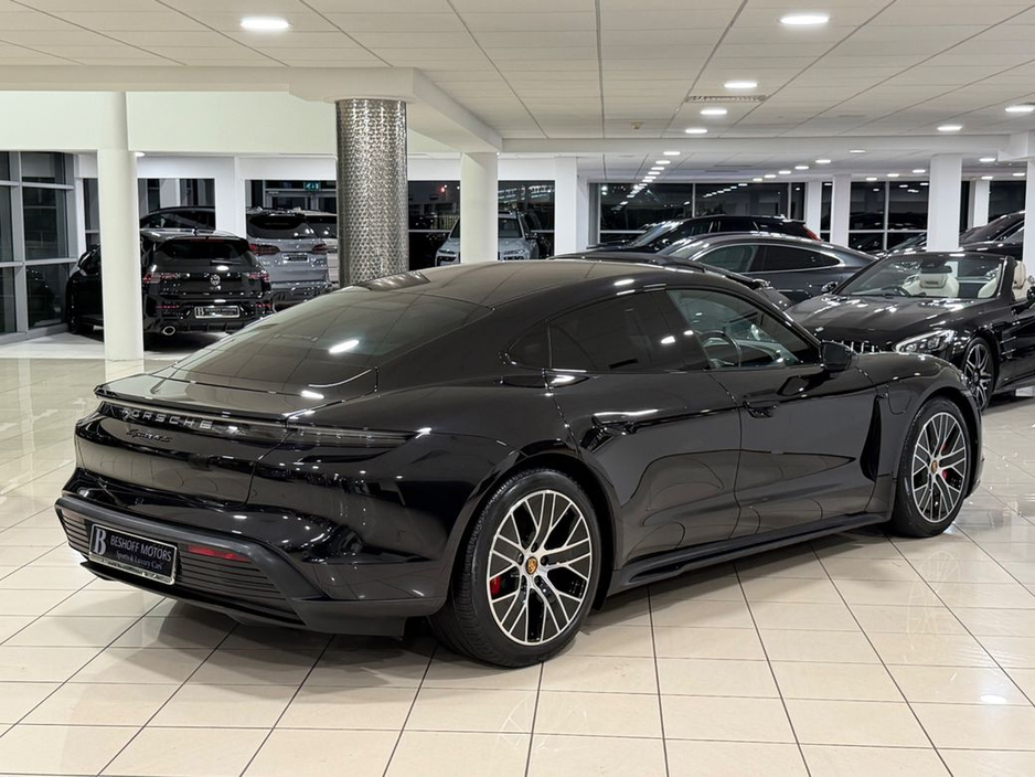 2021 Porsche Taycan 4S=HUGE SPEC//LOW MILES//D REG=FULL PORSCHE SERVICE HISTORY=TAILORED FINANCE PACKAGES AVAILABLE=TRADE IN'S WELCOME €57,995