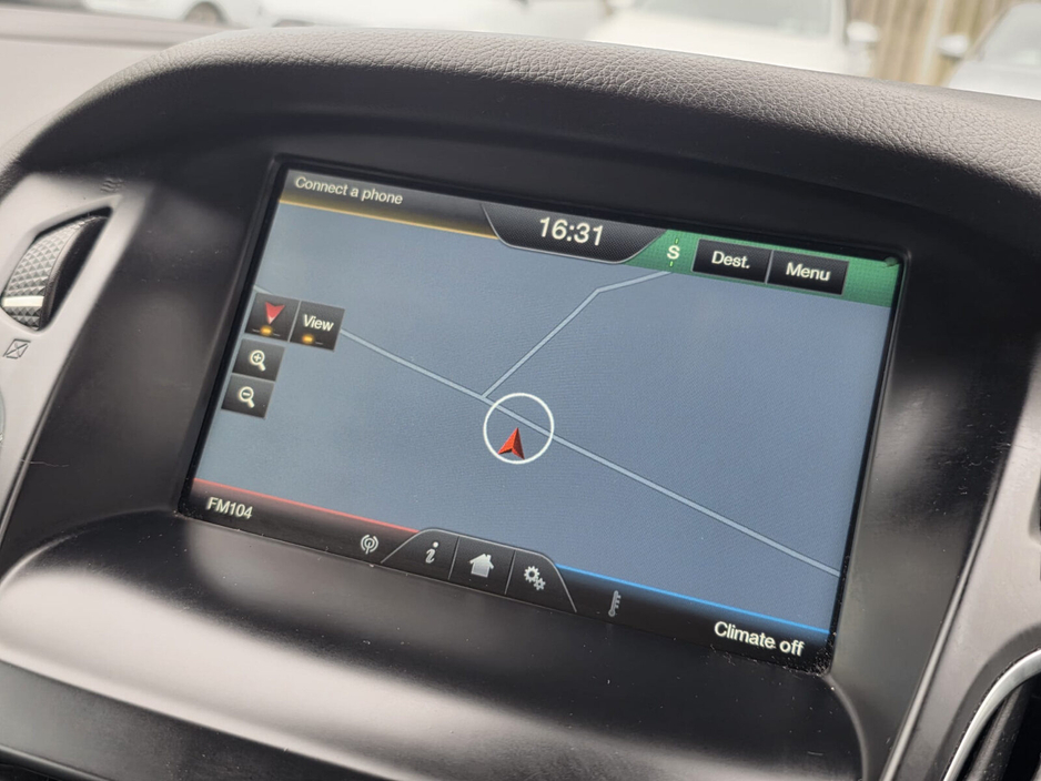 2015 Ford Focus - image 12