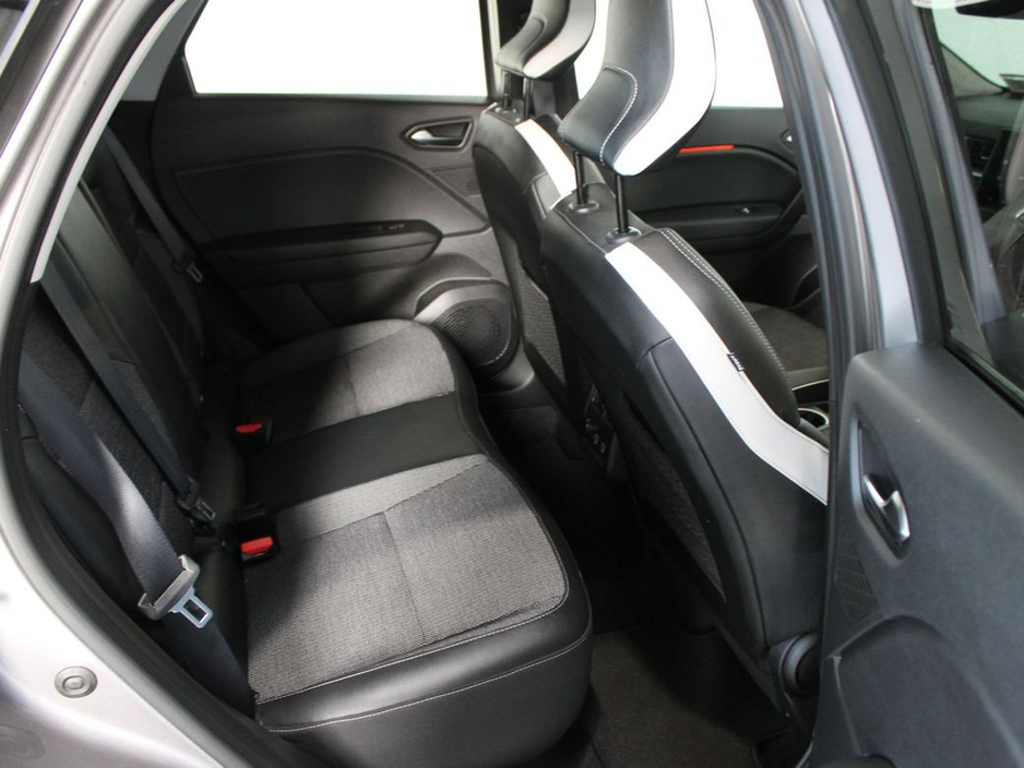 2021 Renault Captur E-tech P S Edition E-tech Plug-in Hybri €19,499