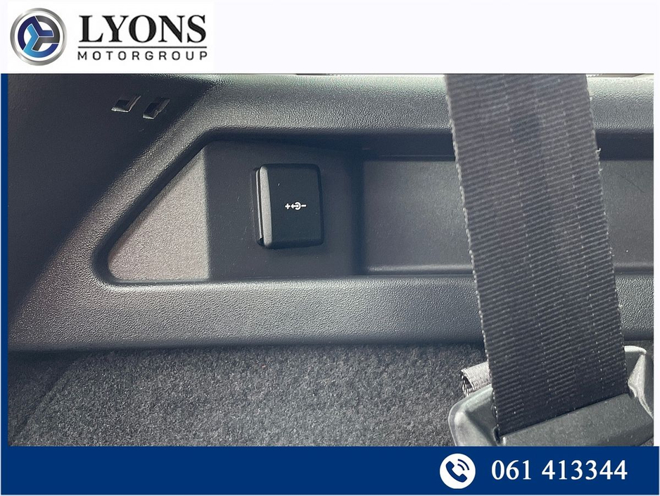 2020 Land Rover Discovery Sport - image 16