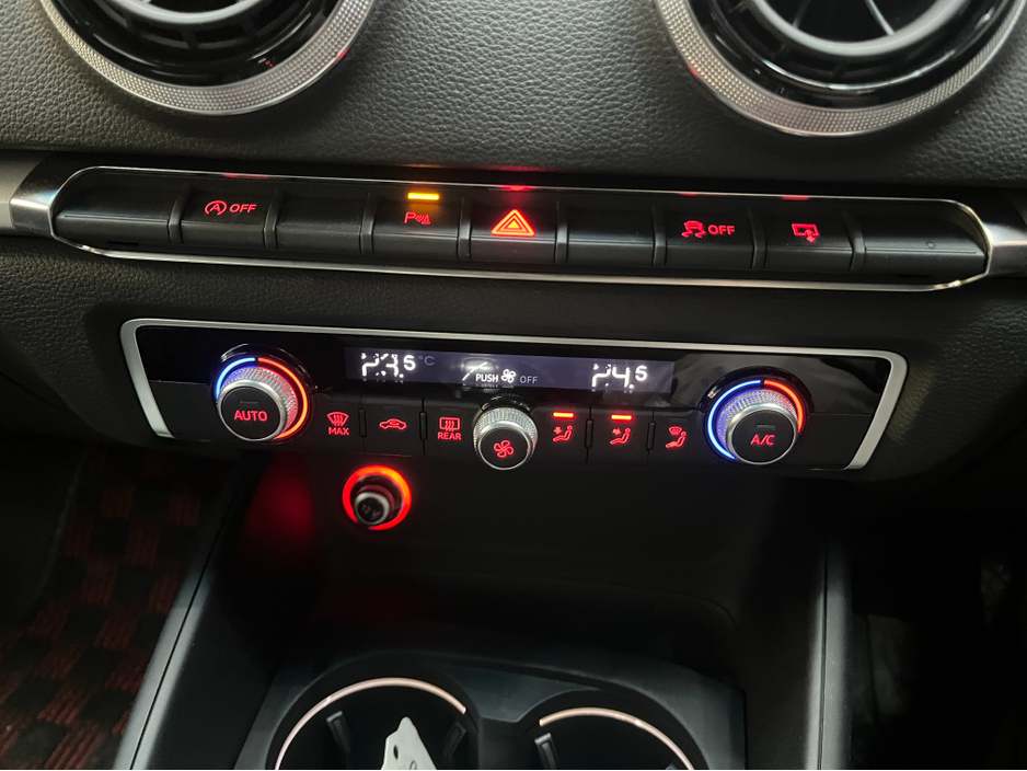 2014 Audi A3 - image 18