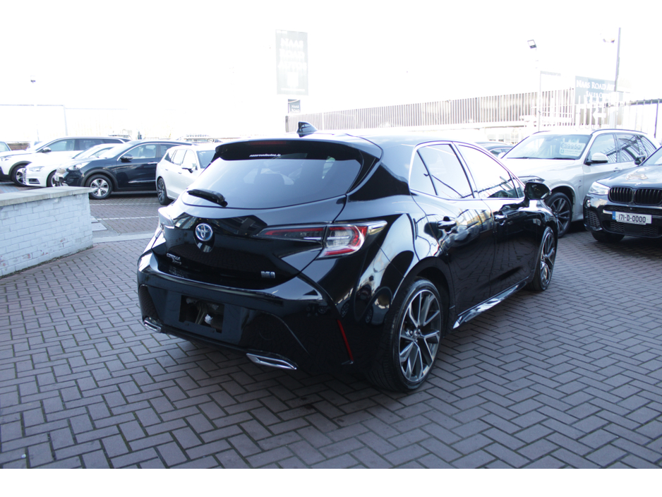 2020 Toyota Corolla - image 4