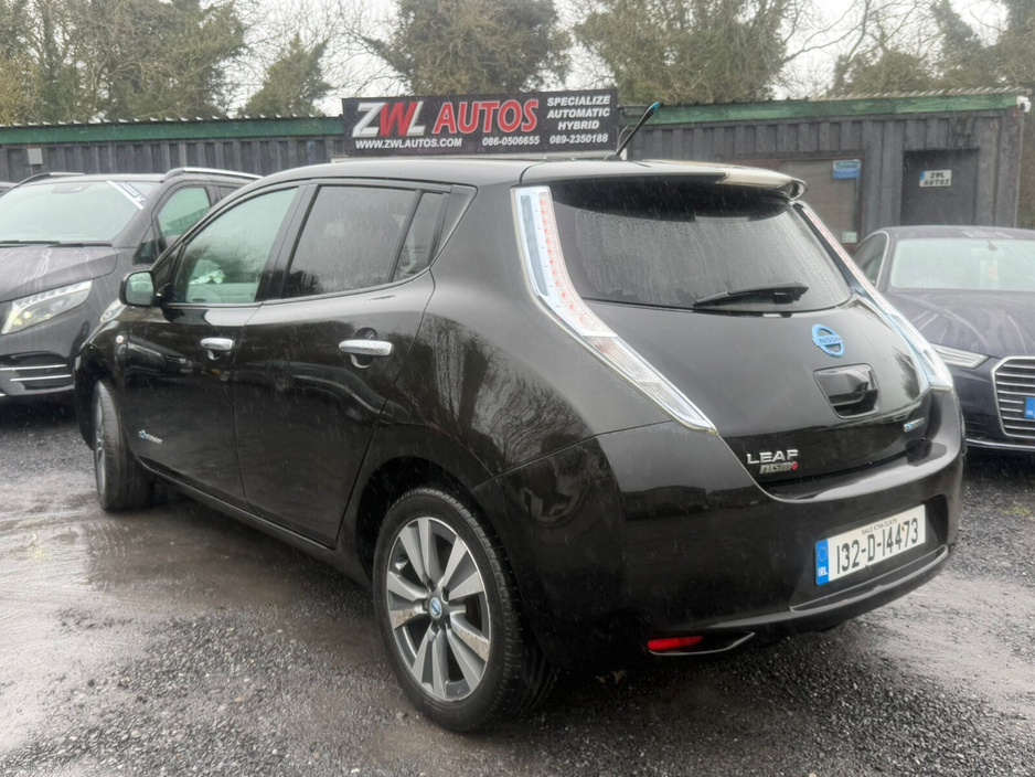 2013 Nissan Leaf - image 7