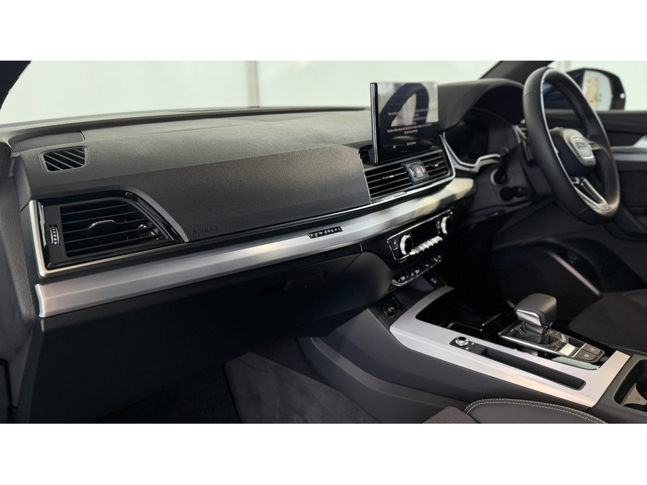2024 Audi Q5 S LINE 50 TFSI E QUATTRO €52,800