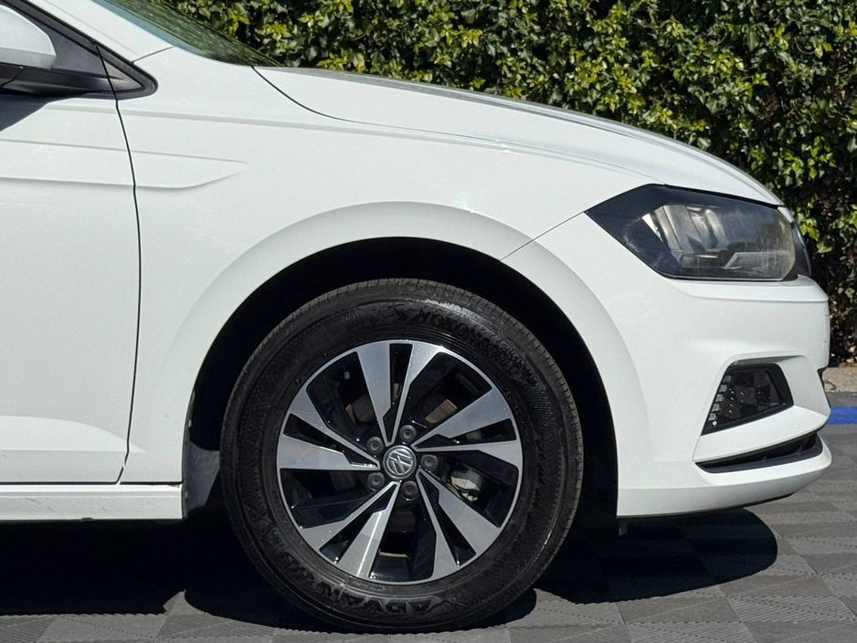 2019 Volkswagen Polo - image 9