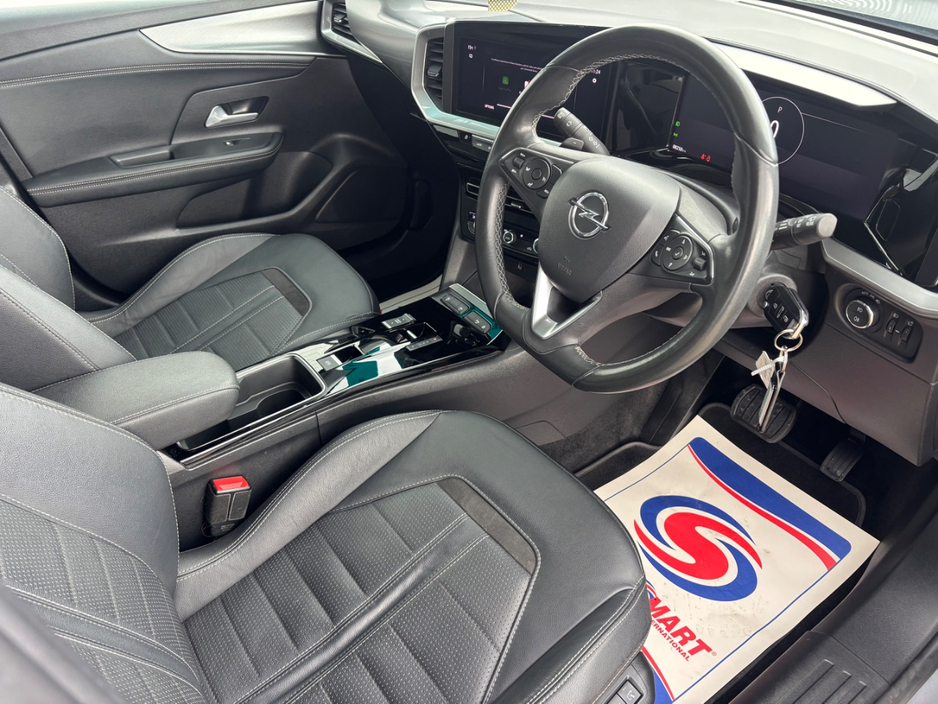 2022 Opel Mokka - image 2