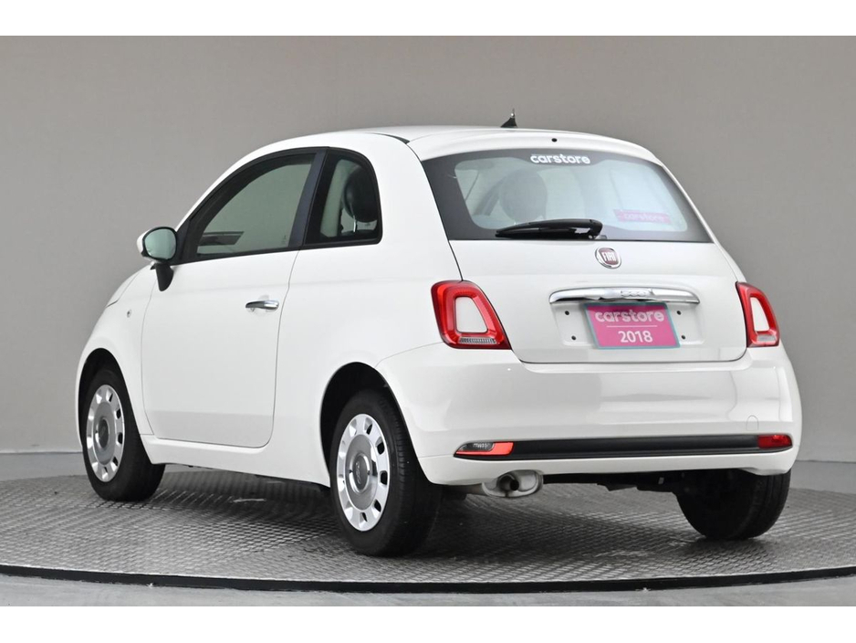 2018 Fiat 500 - image 7