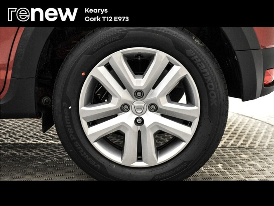 2021 Dacia Sandero Stepway - image 9