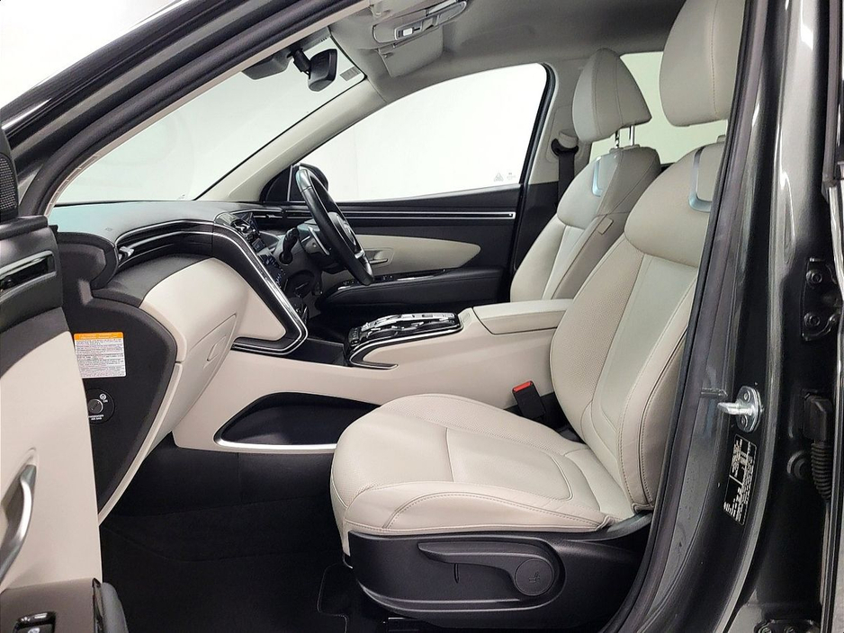 2021 Hyundai Tucson - image 7