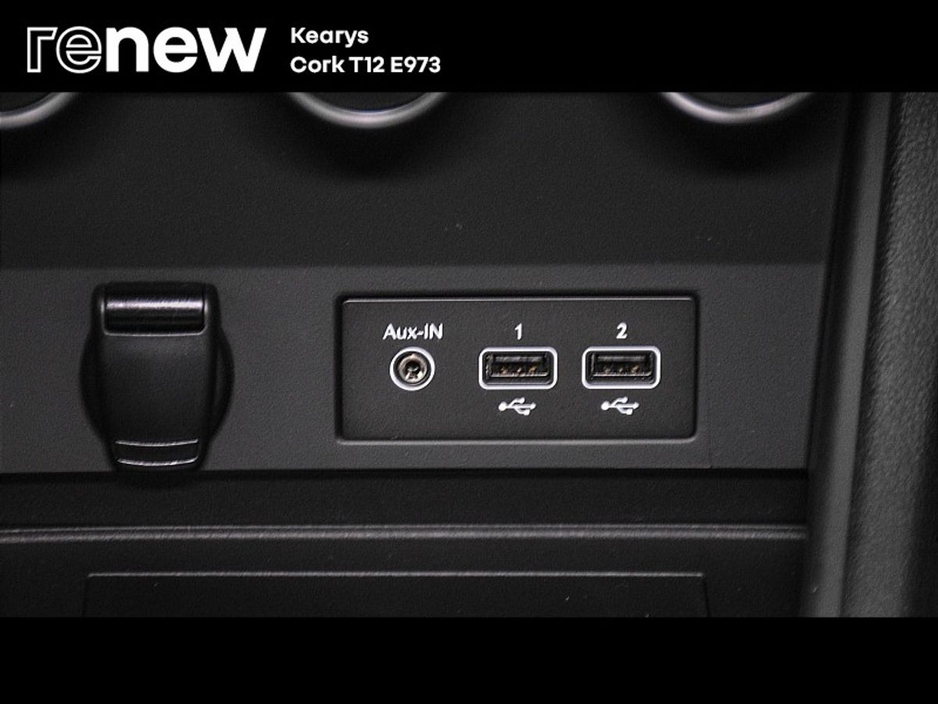 2022 Renault Captur - image 17