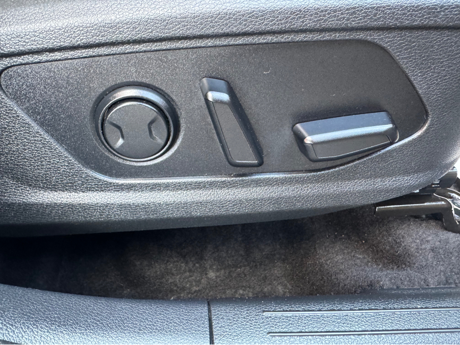 2023 Kia Sportage - image 14