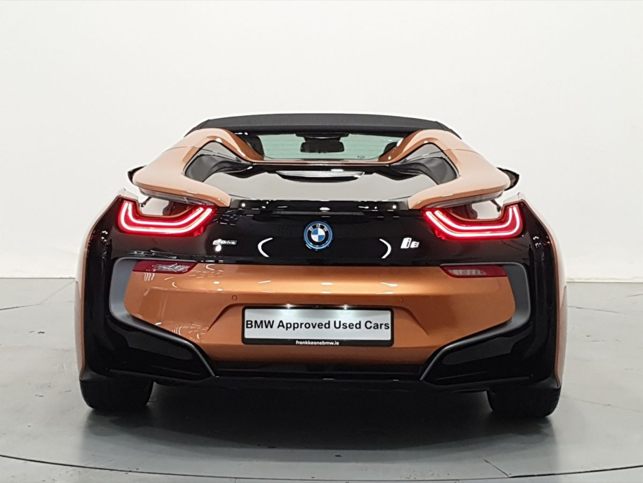 2019 BMW i8 - image 28