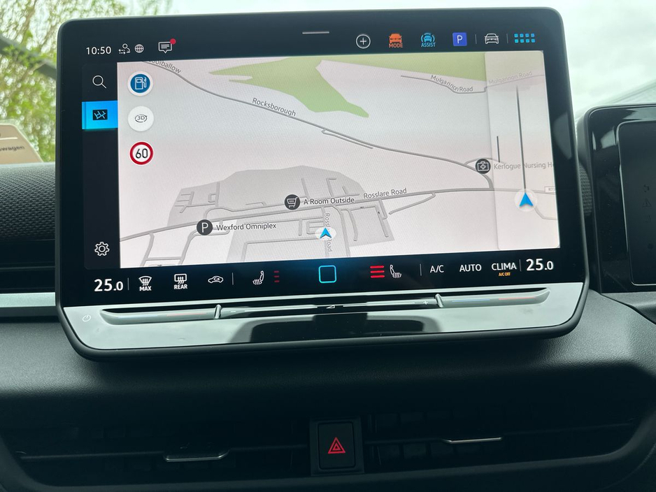 2026 Volkswagen T-Roc - image 16