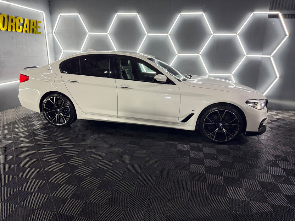 2017 BMW 5 Series 530e M Sport Auto €21,950