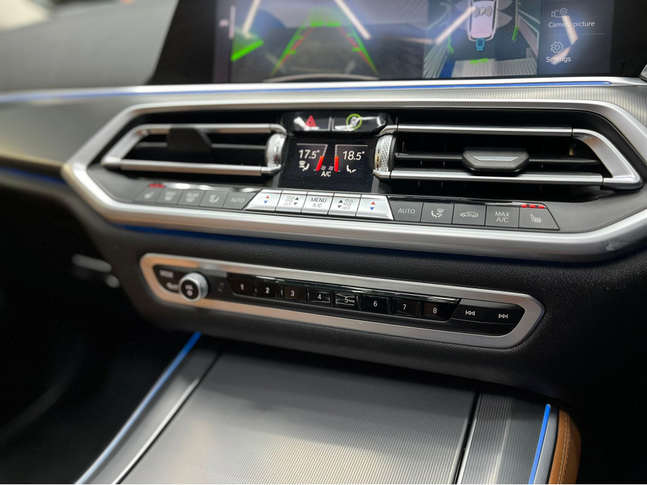 2021 BMW X5 €52950 2021 BMW X5 xDRIVE 45E -PANORAMIC ELECTRIC ROOF - HEATED ELECTRIC MEMORY SEATS - CRUISE CONTROL - REVERSE CAMERA - SPLIT ELECTRIC TAILGATE - REAR SUNBLINDS - REVERSE CAMERA €52,950