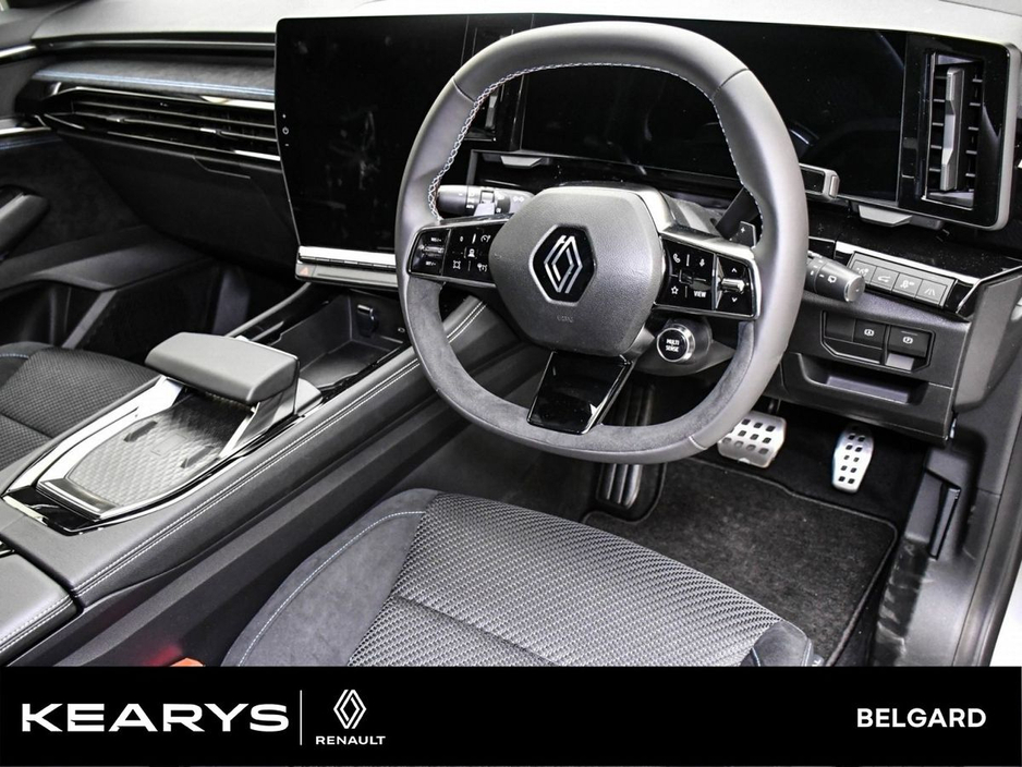 2025 Renault Austral - image 6