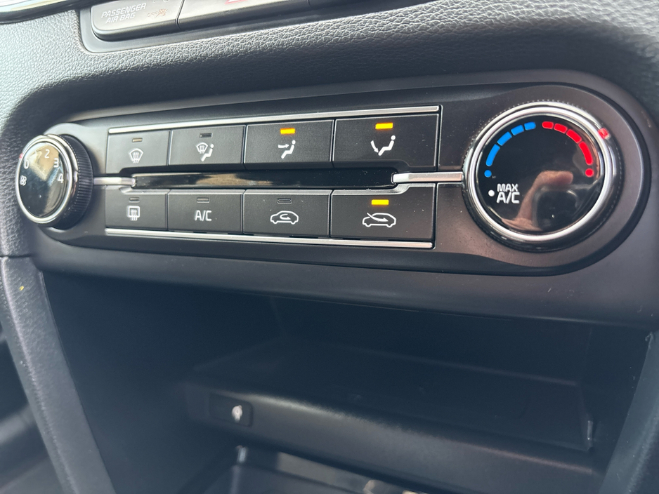 2024 Kia Ceed 1.6 D MHEV GTL MY23 5 €26,950