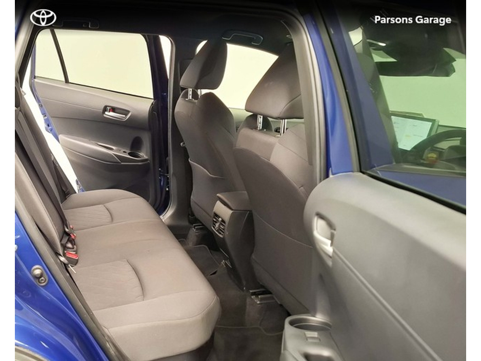 2024 Toyota Corolla Cross - image 11