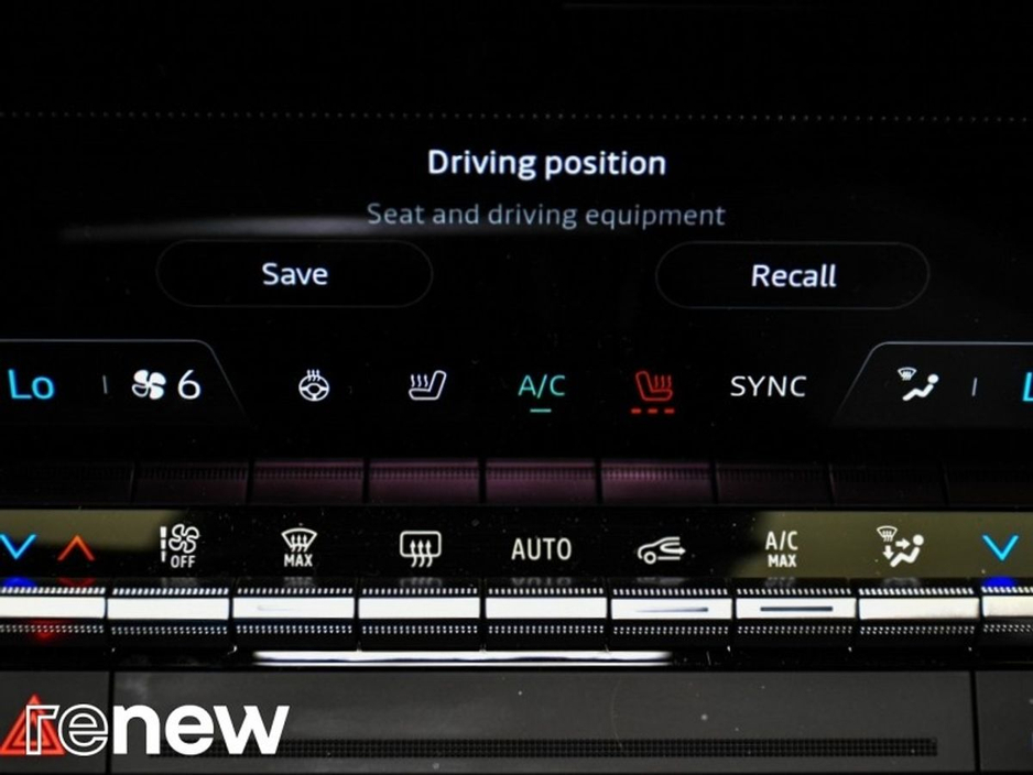 2025 Renault Austral - image 14