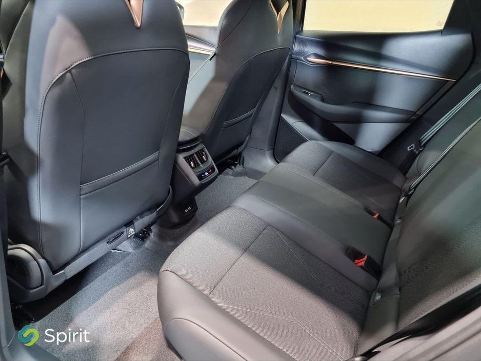 2026 Cupra Tavascan - image 9