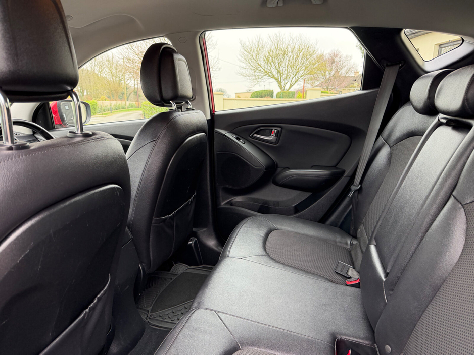 2015 Hyundai ix35 - image 15