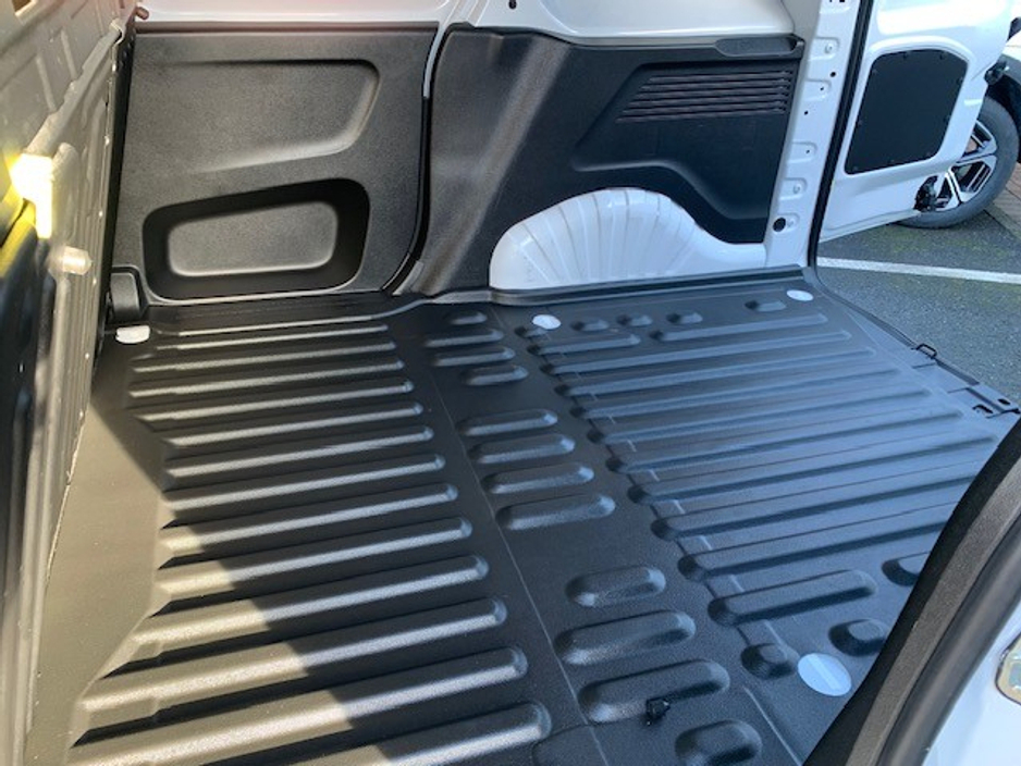 2023 Citroen Berlingo ENTERPRISE BLUEHDI 10 €18,500