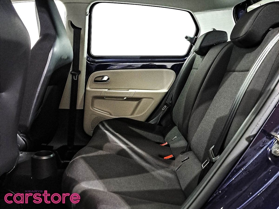 2017 Volkswagen up! - image 10