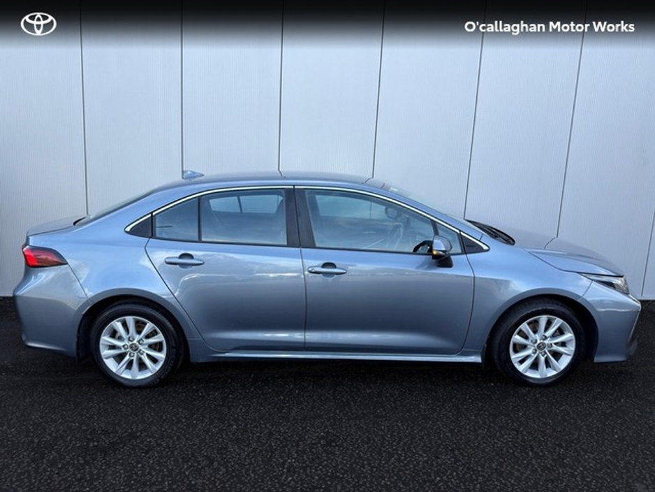 2024 Toyota Corolla - image 5