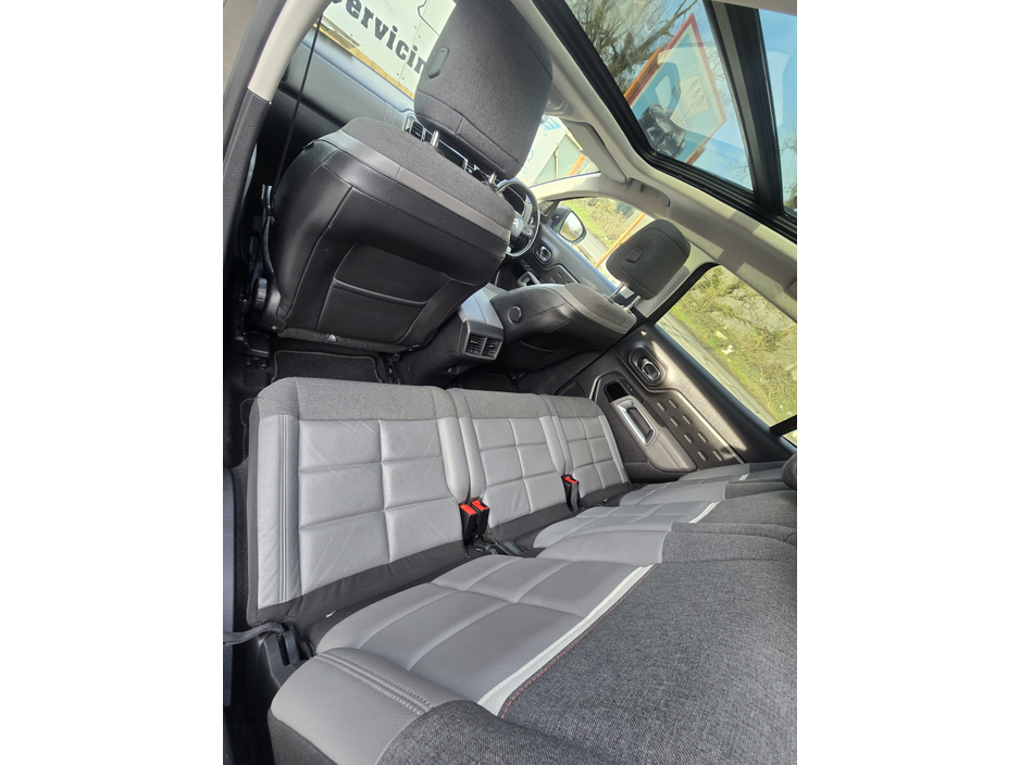 2020 Citroen C5 Aircross - image 18