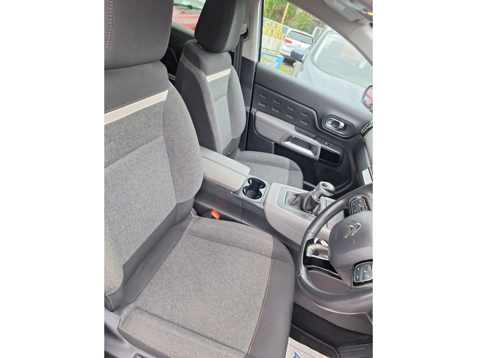 2020 Citroen C5 Aircross FEEL BLUEHDI 130 4 4DR €19,500