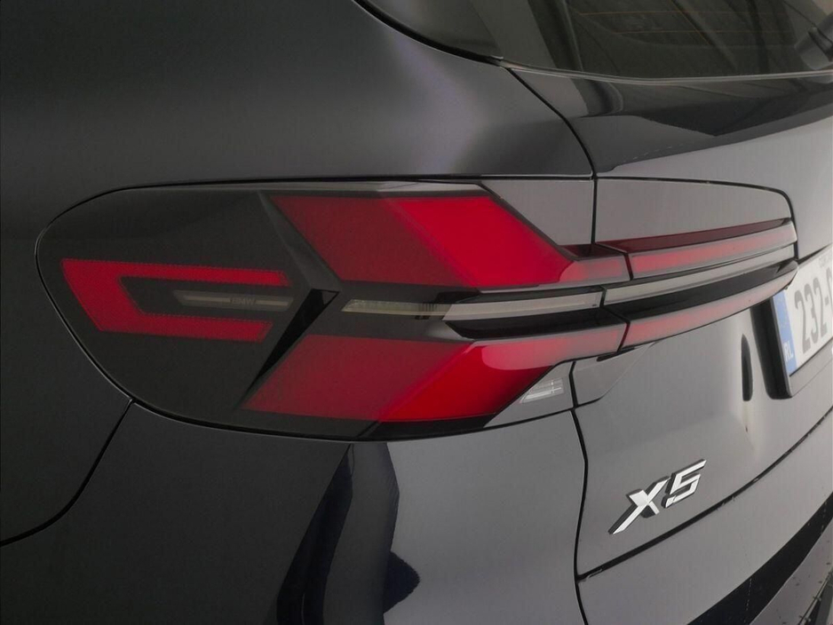 2023 BMW X5 xDrive50e M Sport €84,400