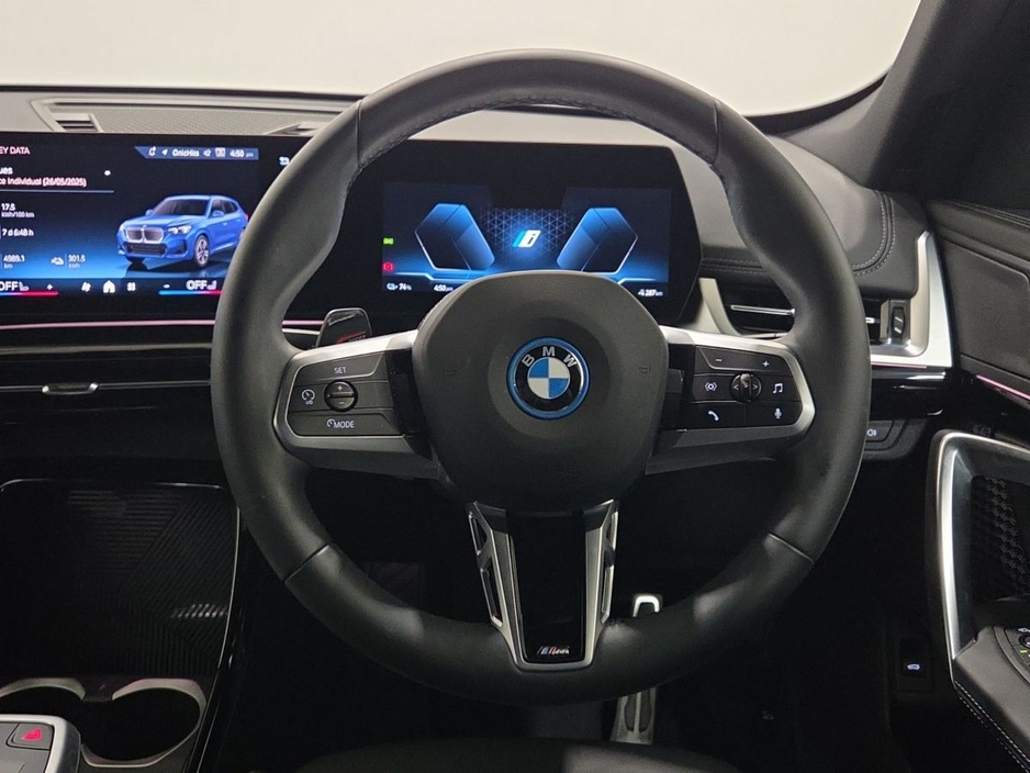 2025 BMW iX1 - image 5