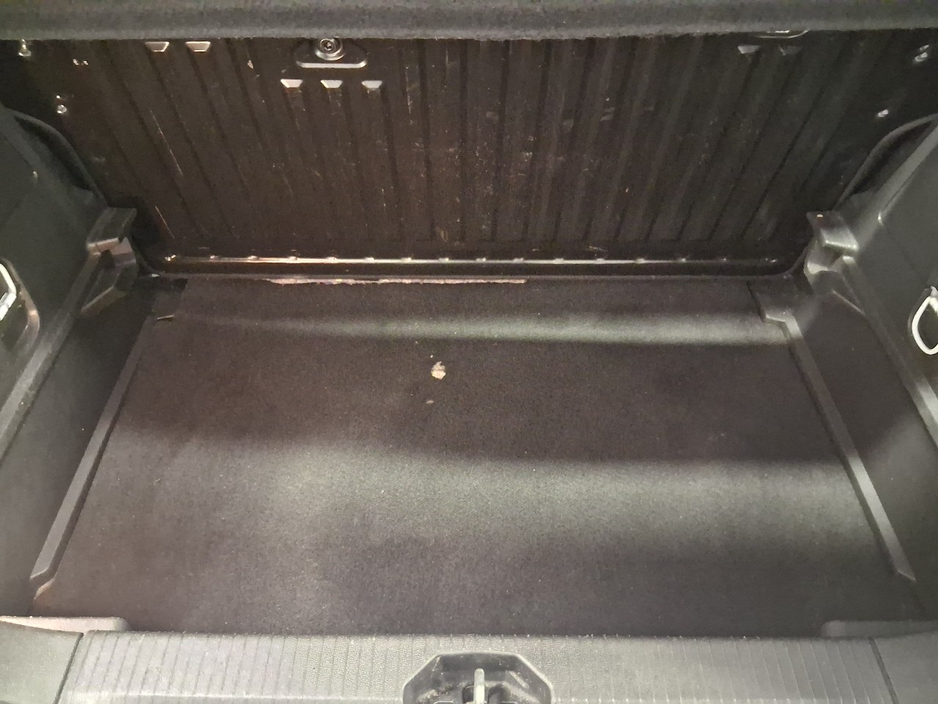 2015 Opel Corsa - image 9