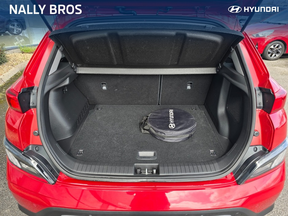 2022 Hyundai Kona - image 9