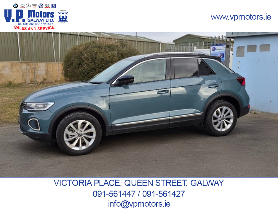 2023 Volkswagen T-Roc - image 7