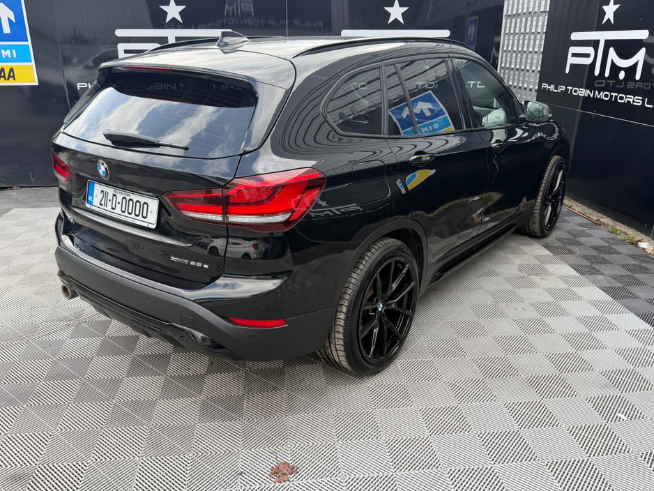 2021 BMW X1 - image 10
