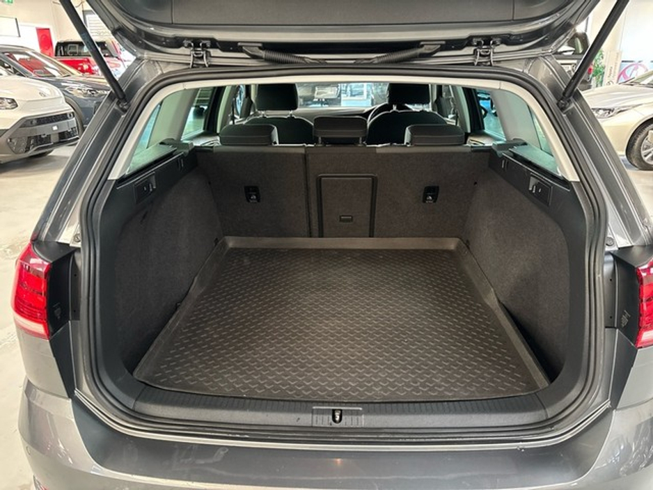 2017 Volkswagen Golf HIGHLINE 2.0 TDI MANUAL 6SPEED FWD 150 5 4DR €13,750