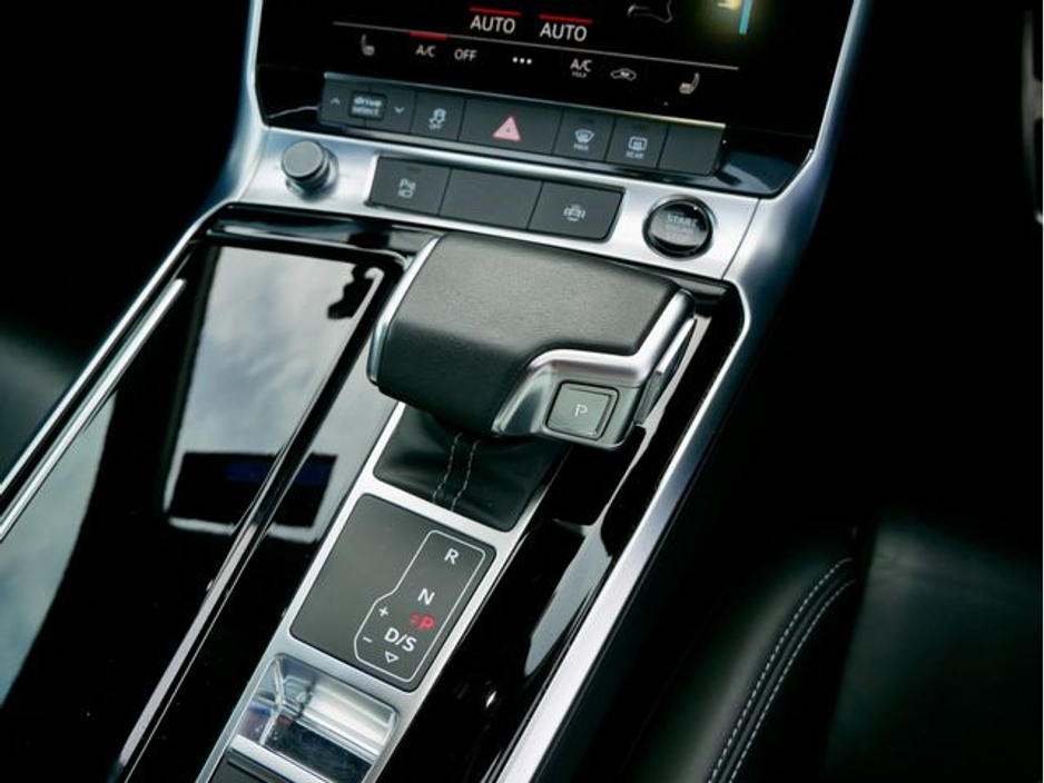 2023 Audi A6 - image 21