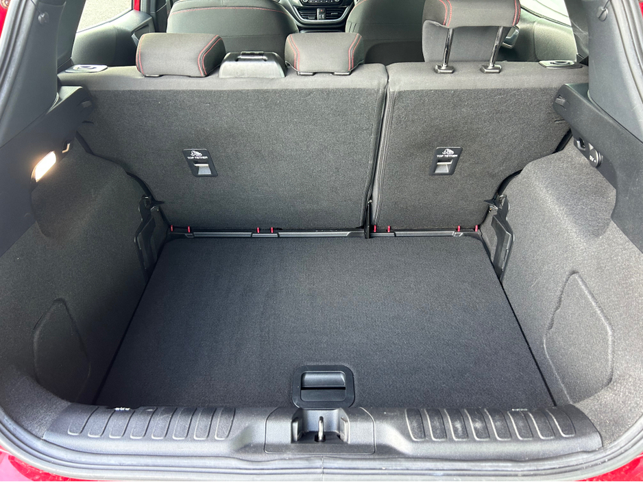 2022 Ford Puma - image 3