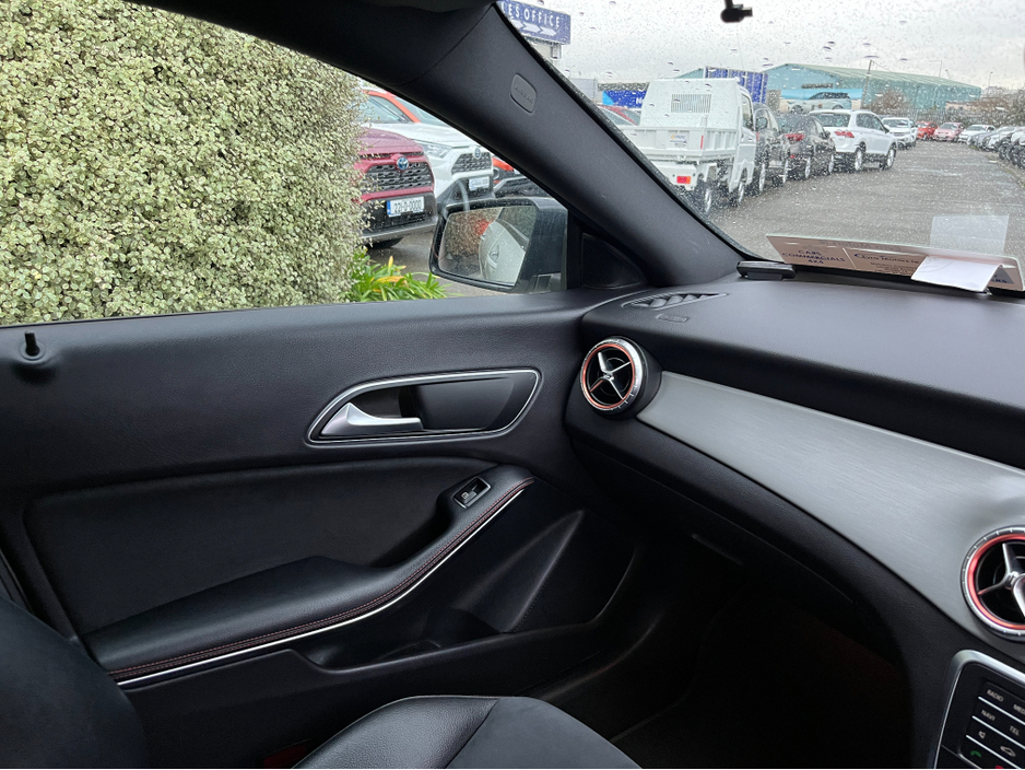 2015 Mercedes-Benz CLA Class 180 AMG BLACK EDITION AUTOMATIC 1.6 PETROL //HIGH SPEC//LOW MILES//KEYLESS ENTRY//HALF LEATHER HEATED SEATS//ADAPTIVE CRUISE CONTROL//REVERSE CAMERA// €19,950