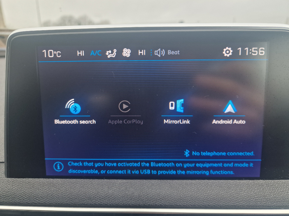 2018 Peugeot 5008 - image 13