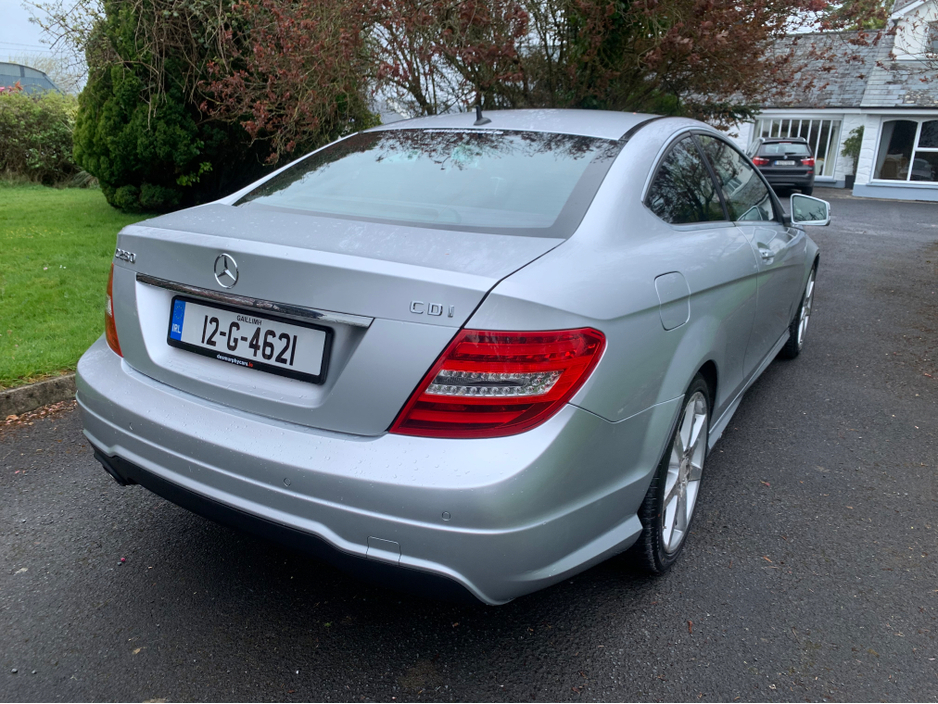 2012 Mercedes-Benz C Class - image 15