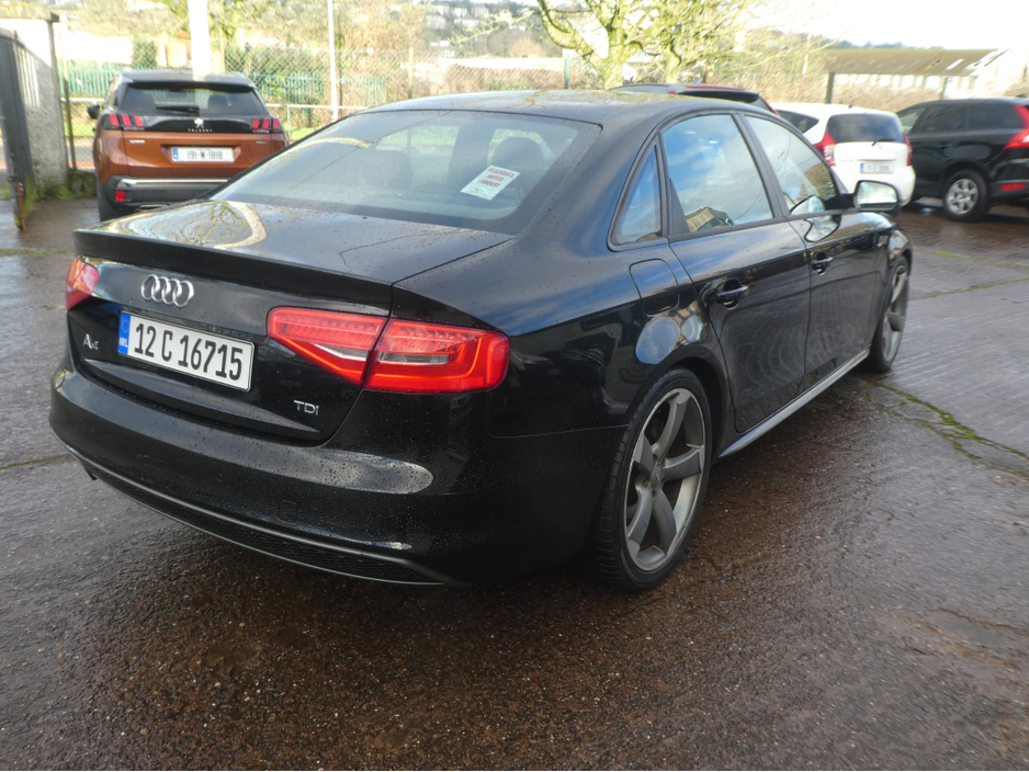 2012 Audi A4 2.0 TDI S LINE 141B 141BHP 4DR BLACK EDITION €5,450