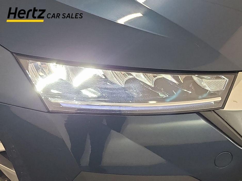 2024 Skoda Octavia - image 7